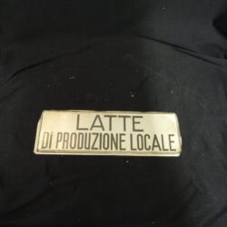 Lamiera pubblicitaria Latte Produzione Locale – Anni 1960 ca.